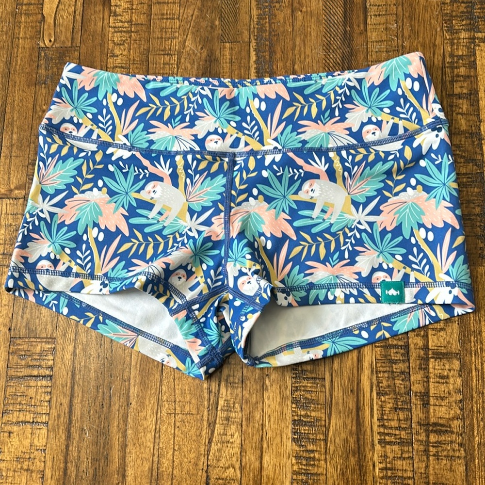 WODBOTTOM shorties 2.5” size L retired print selling stash to pay bills